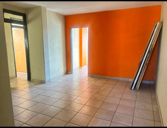 2 BEDROOM APARTMENT FOR SALE IN SUNNYSIDE